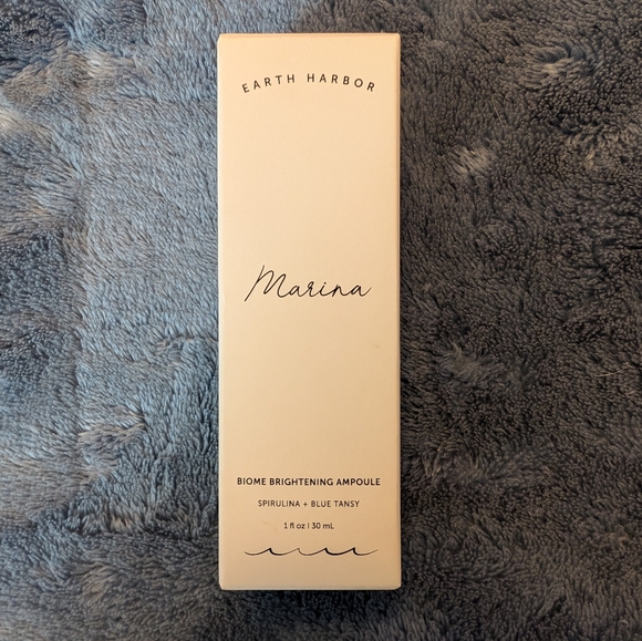 Marina Earth Harbor Biome Brightening Ampoule Spirulina + Blue Tansy 1fl.oz. 30m - Picture 2 of 5